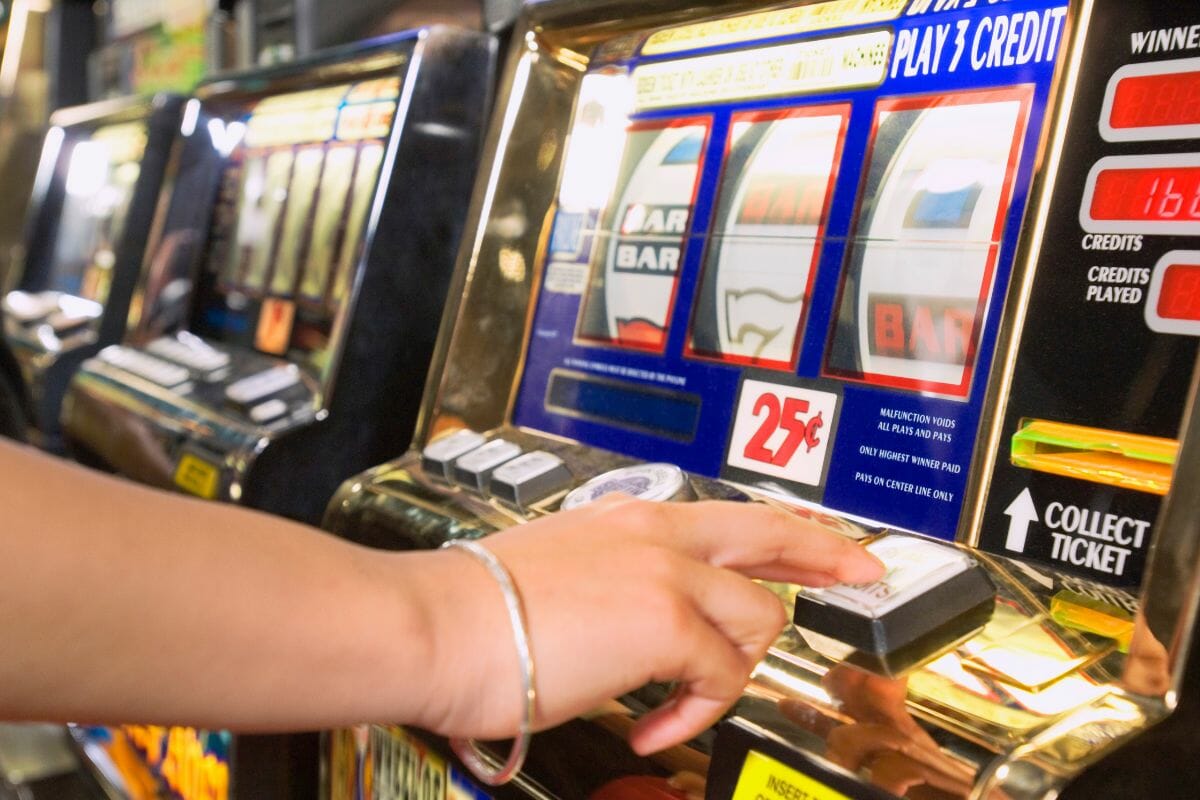 How Much Do Slot Machines Cost?